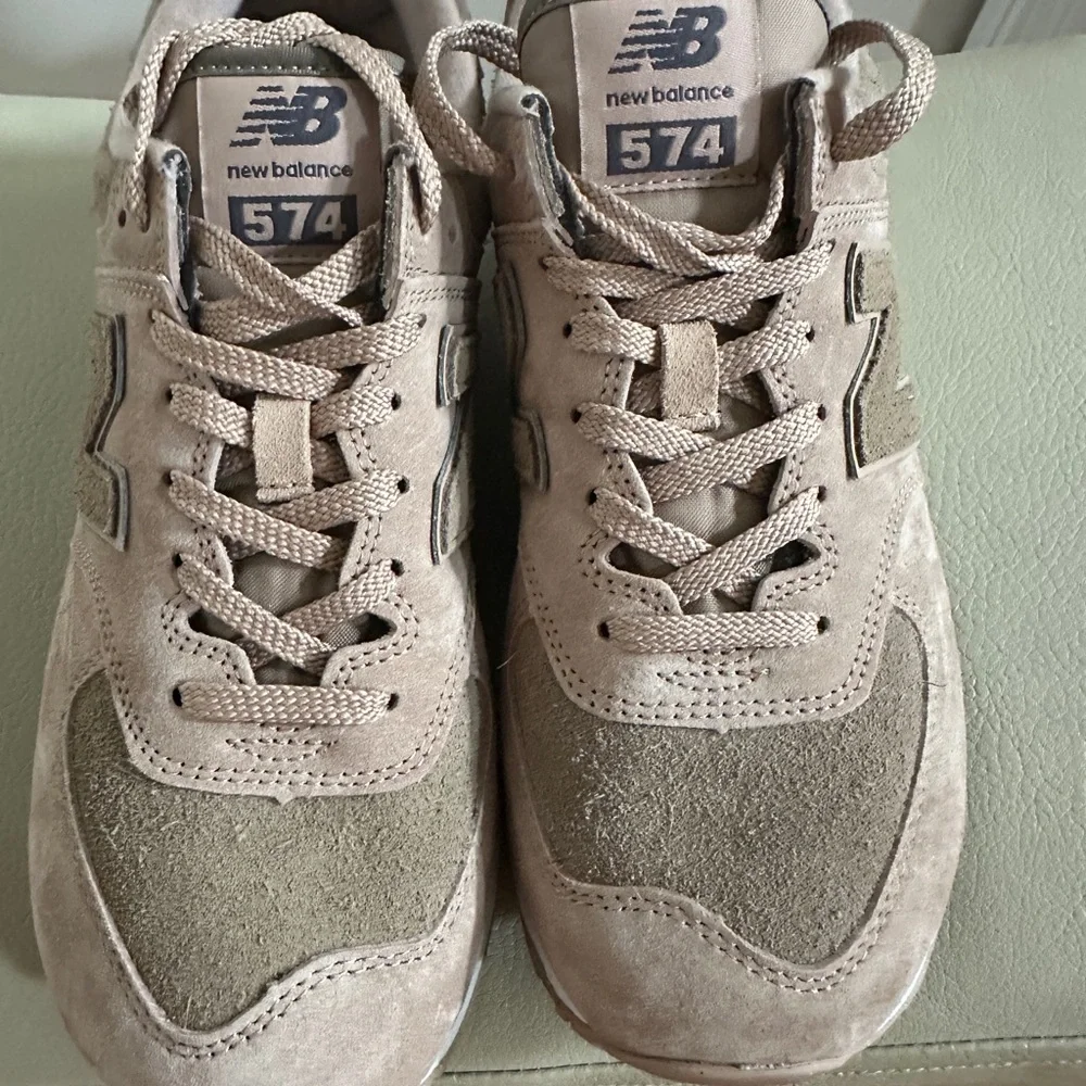 New Balance 574 Brown Sneakers like new - Picture 5 of 6